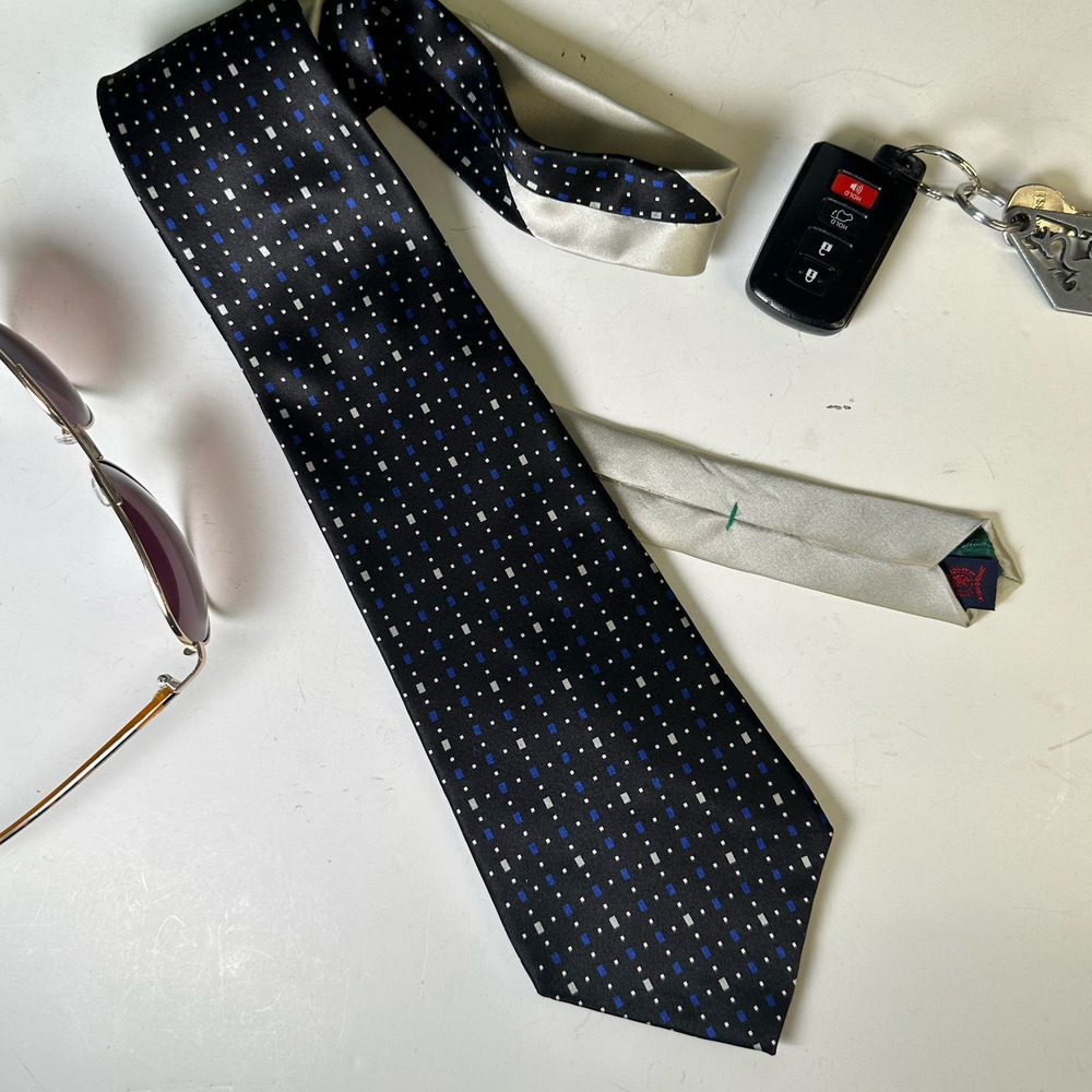 Vintage Tommy Hilfiger 100% Silk Tie Made in USA Blue + Rectangles 4.1" Wide